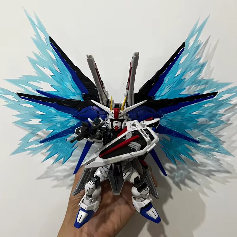 MGSD ZGMF-X10A Freedom: Boneco - Model Kit Eighty Six avaliação e preço