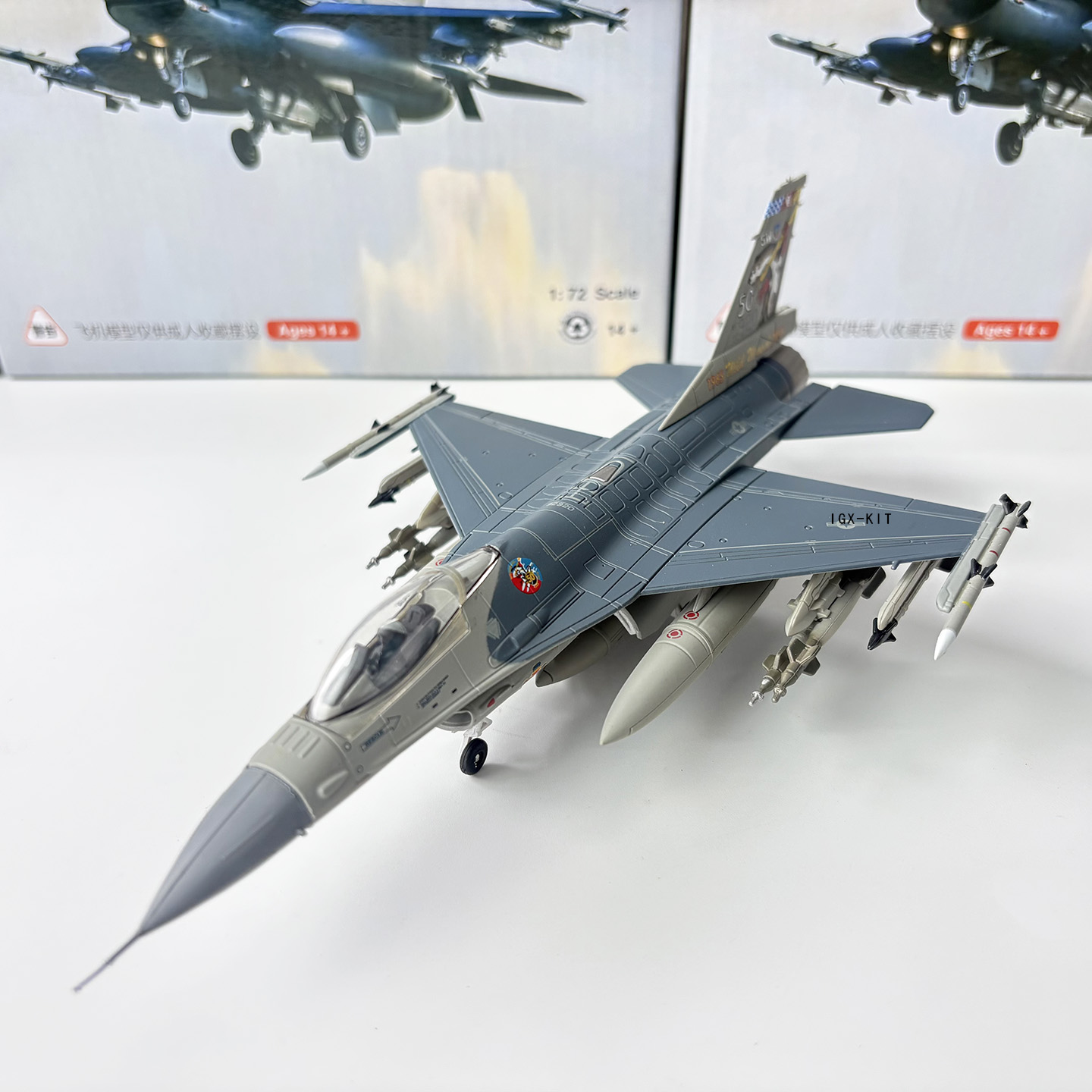 Modelo de Avião Militar em Esc - Model Kit Planes avaliação e preço
